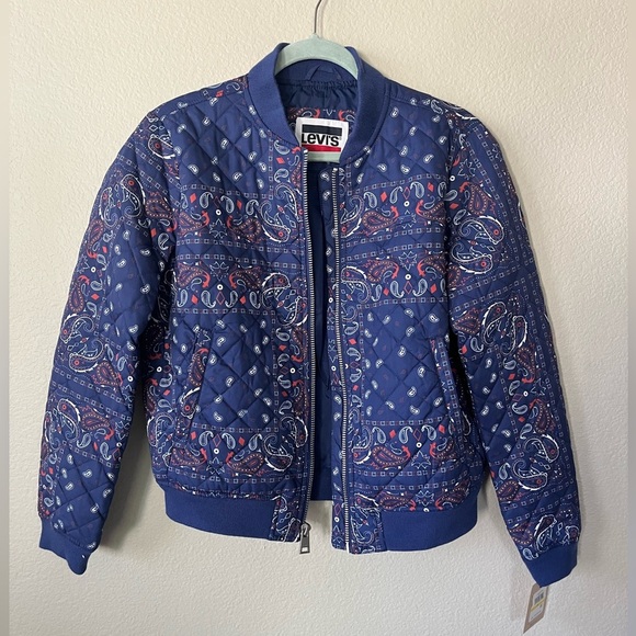 Levi's Diamond Quilted Bomber Jacket in Blue & Red Paisley Womens Size M NWT - Picture 3 of 16